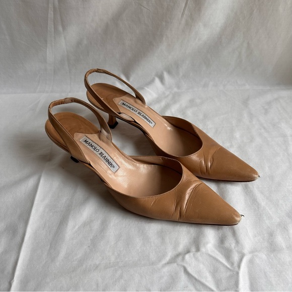 Manolo Blahnik Maysale Tan Leather Pointed Toe Sling Back Strap Heel EU Size 38 - Picture 6 of 6